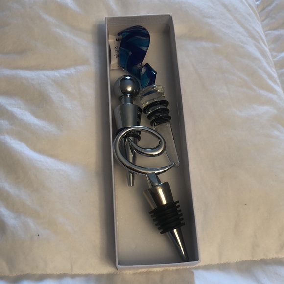 Wine stoppers 🍷 x3 - Picture 5 of 5